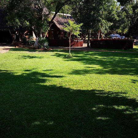 Boulders Safari Lodge Malalane Bagian luar foto