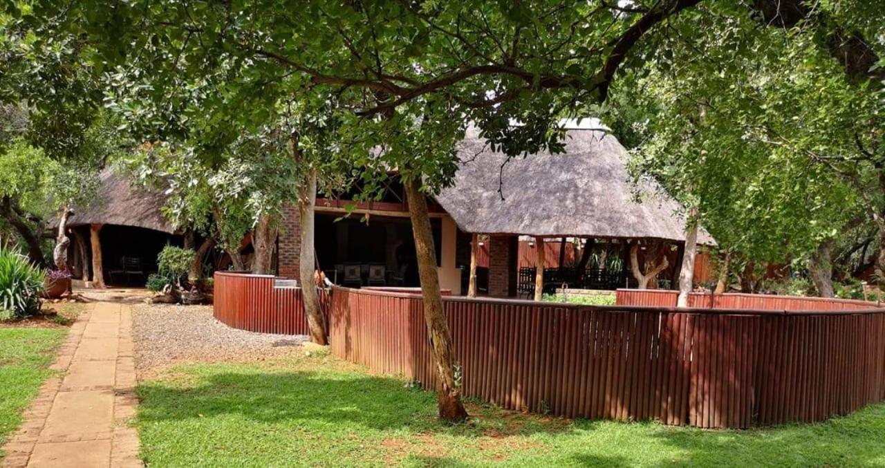 Boulders Safari Lodge Malalane Bagian luar foto